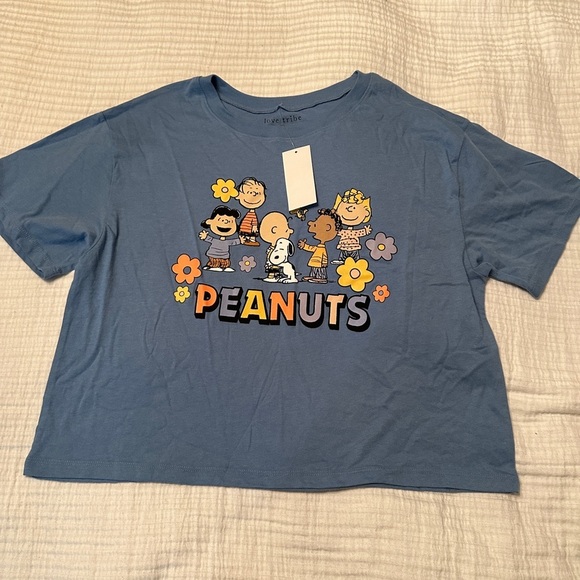 Love Tribe Peanuts Crop Tee - NWT - Size XL - Picture 3 of 9